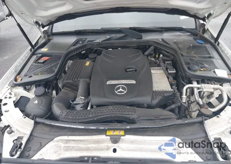 2015 Mercedes-Benz C 300 4Matic/Luxury 4Matic/Sport 4Matic из США, поврежденный, VIN 55SWF4KBXFU088840